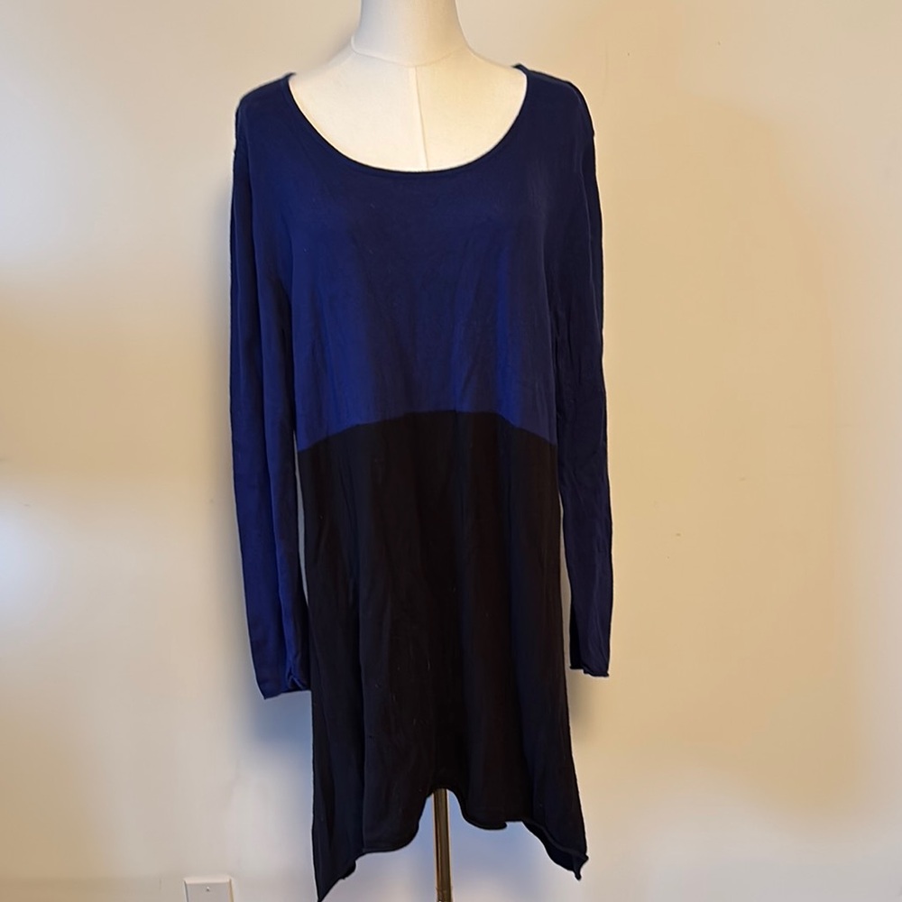 Style & Co. Asymmetrical Blue and Black Tunic Top